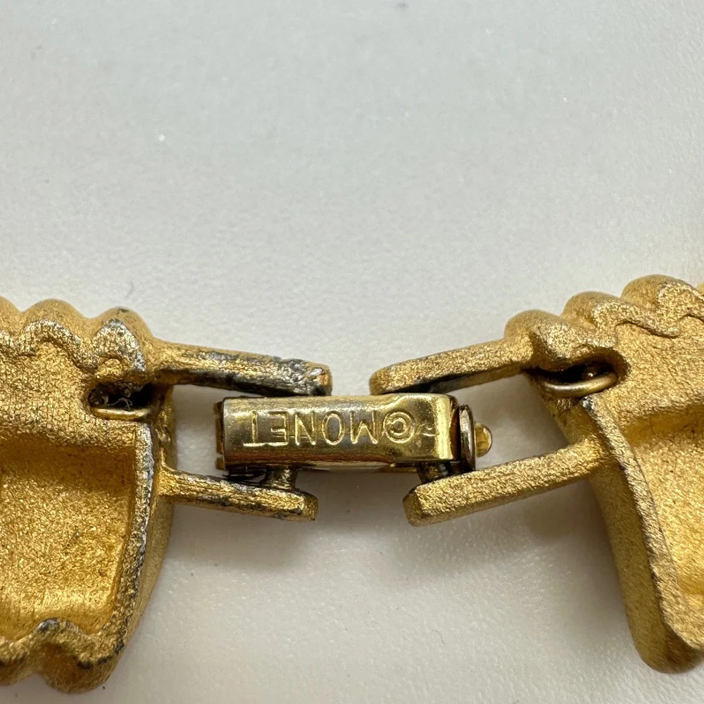Monet gold tone